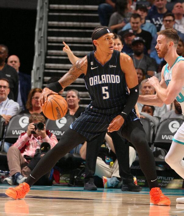 开云下载-魔术轻取北京队，布伦森统治全场的简单介绍