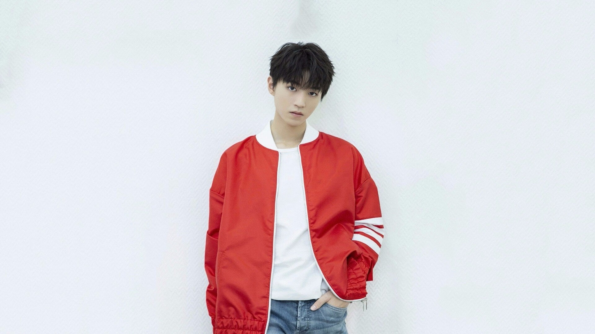 福克斯魔影笼罩赛场，绿衫军铁蹄碾碎篮网迷梦