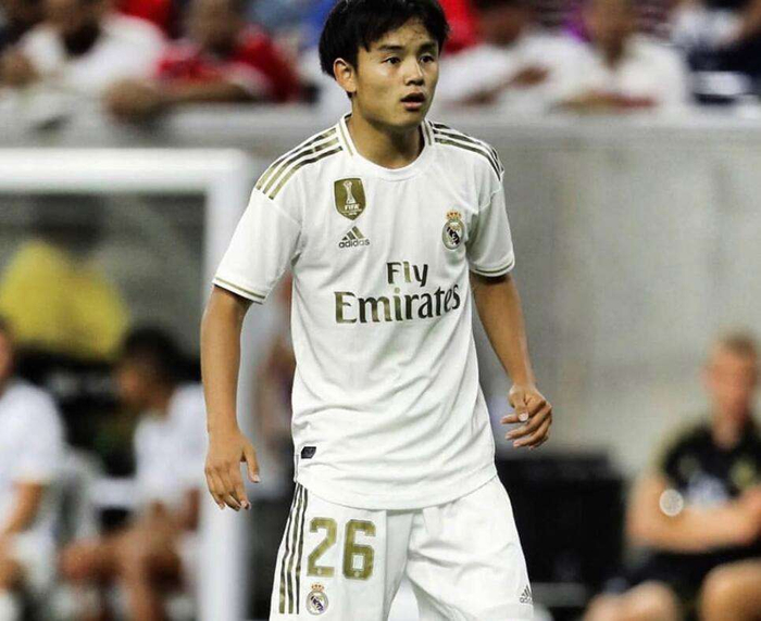 开云体育官网-欧冠半决赛之夜,久保建英硬仗之王