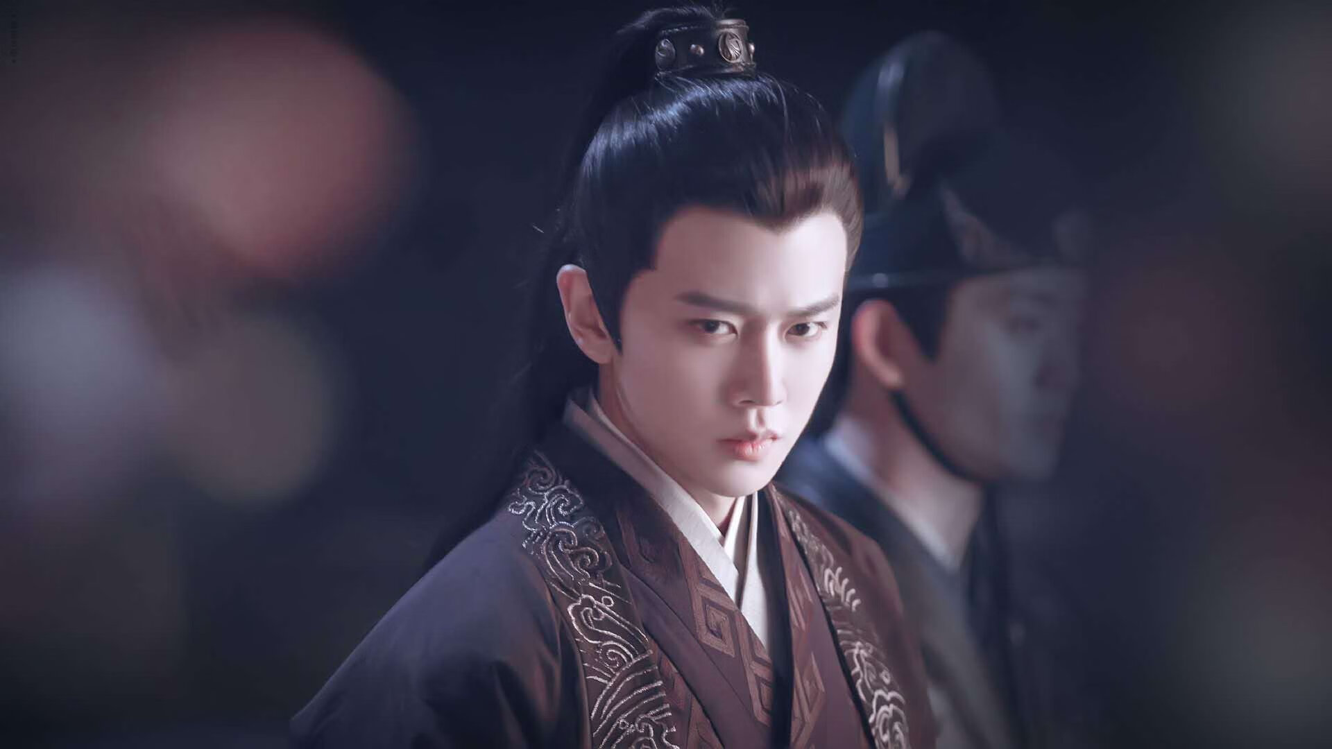 福克斯狂飙40+难救主!上海男篮强硬终结勇士不败神话