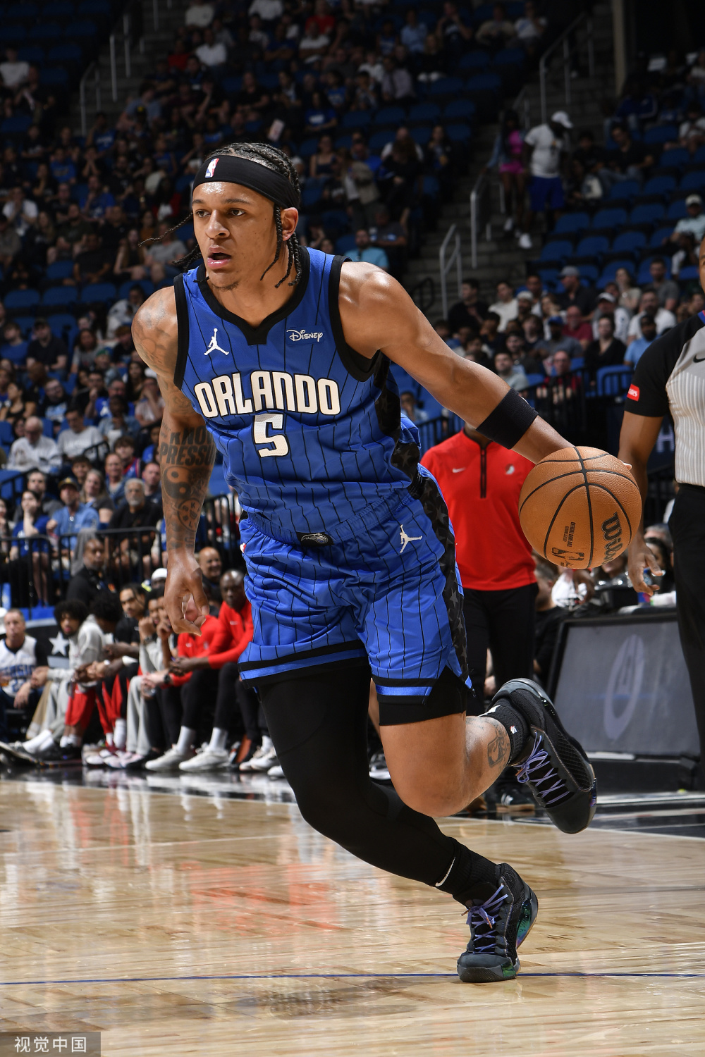 开云体育在线-F1年度争冠焦点战，魔术血拼开拓者